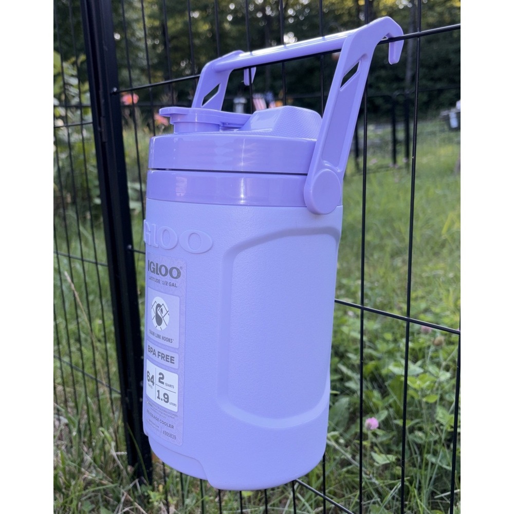 Igloo Latitude Half-Gallon Cooler Jug- Hangs on Fences - 64oz/2Qt - Purple